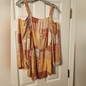 NWT off the shoulder, peplum hem blouse